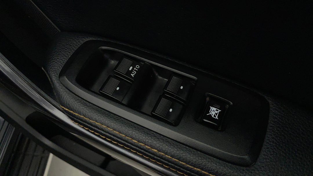 2021 Ford Ranger Wildtrak 3.2 (4x4), Automatic, 40322 km, Drivers Side Door Panel Controls