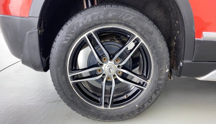 2018 Maruti Vitara Brezza VDI, Diesel, Manual, 45,097 km, Right Rear Wheel