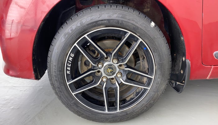2019 Hyundai Grand i10 SPORTZ 1.2 KAPPA VTVT, Petrol, Manual, 39,746 km, Left Front Wheel
