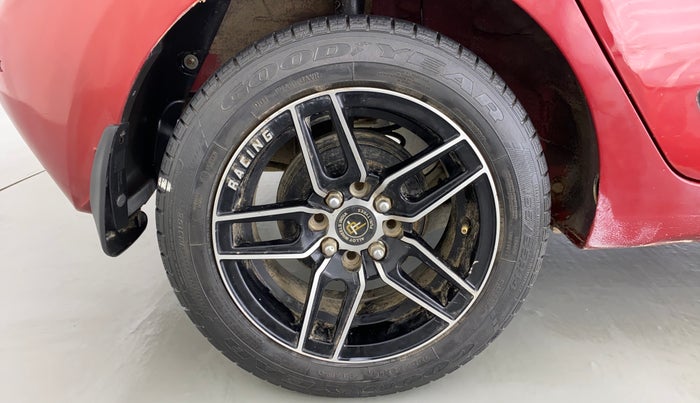 2019 Hyundai Grand i10 SPORTZ 1.2 KAPPA VTVT, Petrol, Manual, 39,746 km, Right Rear Wheel