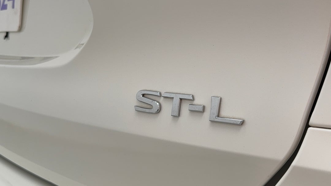 Badge (Boot Right Side)