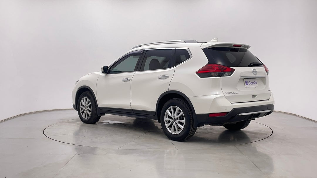 Left Back Diagonal (45- Degree) View