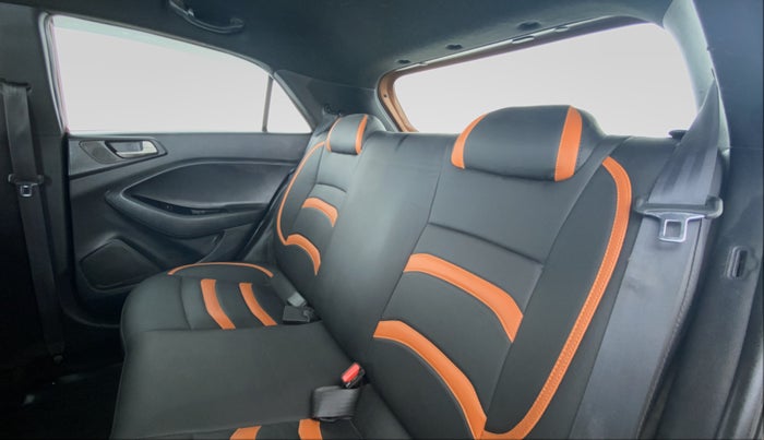 2015 Hyundai i20 Active 1.2 S, Petrol, Manual, 70,259 km, Right Side Rear Door Cabin
