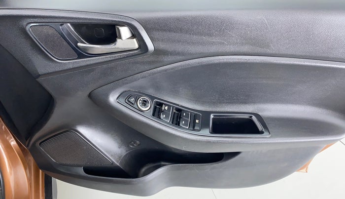 2015 Hyundai i20 Active 1.2 S, Petrol, Manual, 70,259 km, Driver Side Door Panels Control