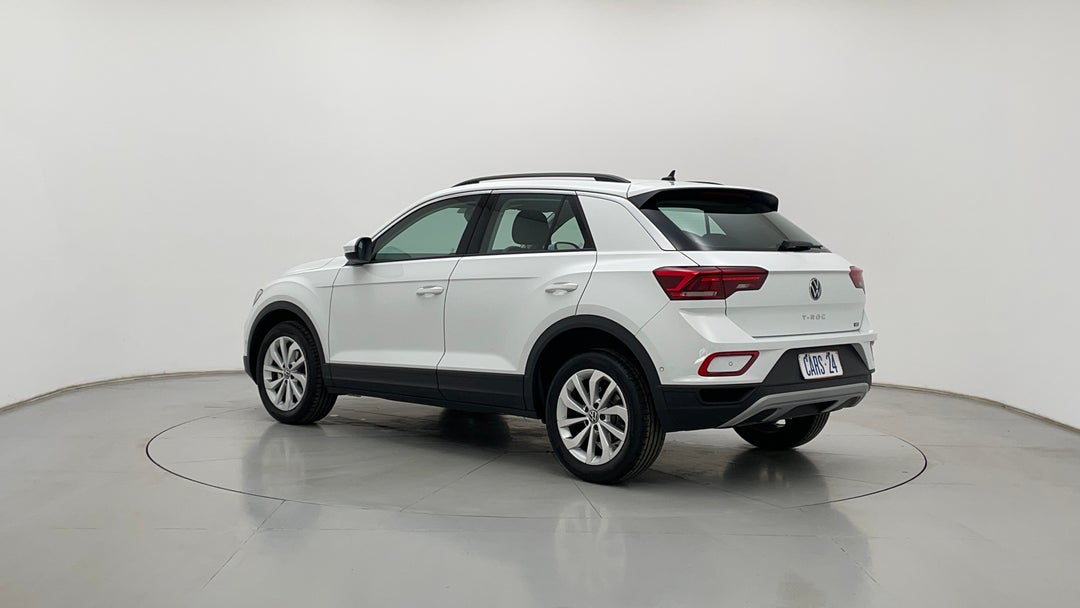 Left Back Diagonal (45- Degree) View