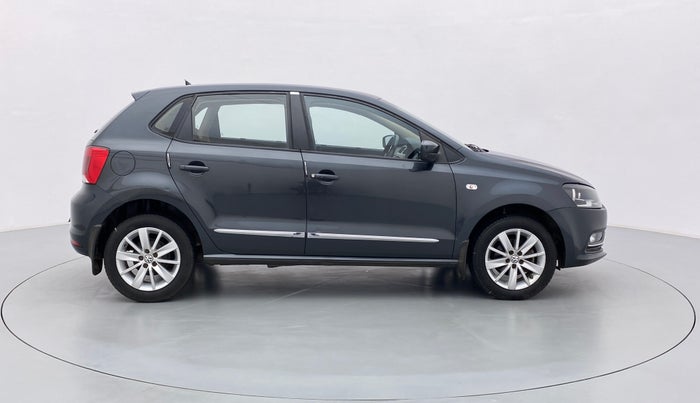 2015 Volkswagen Polo HIGHLINE1.2L PETROL, Petrol, Manual, 28,407 km, Right Side View