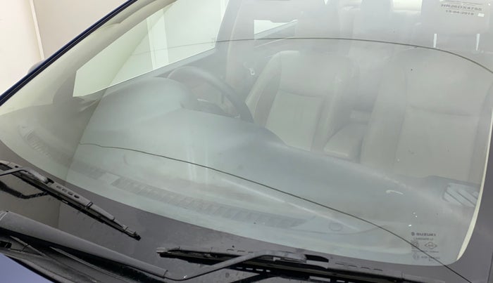 2019 Maruti Ciaz ALPHA DIESEL 1.5, Diesel, Manual, 92,089 km, Front windshield - Minor spot on windshield