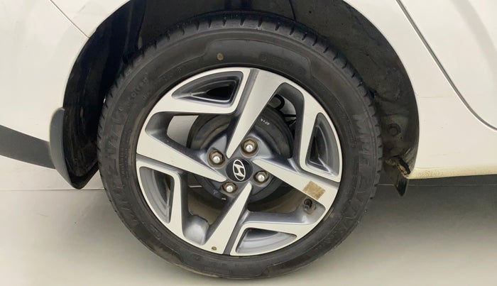 2021 Hyundai AURA SX PLUS 1.2 AMT, Petrol, Automatic, 11,879 km, Right Rear Wheel