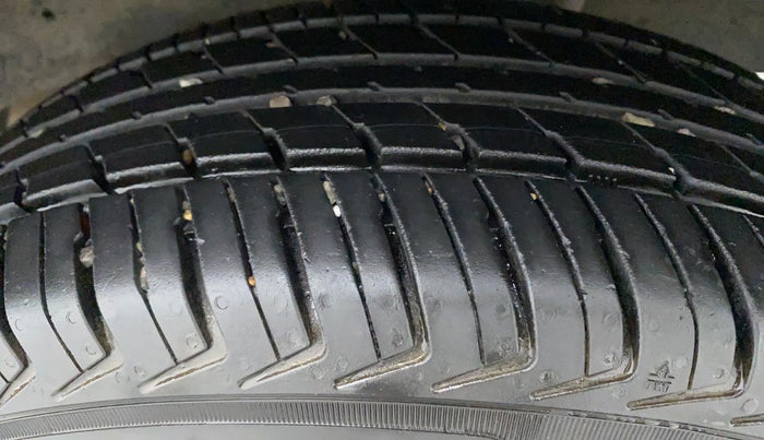 2018 Datsun Redi Go T (O), Petrol, Manual, 91,372 km, Left Rear Tyre Tread