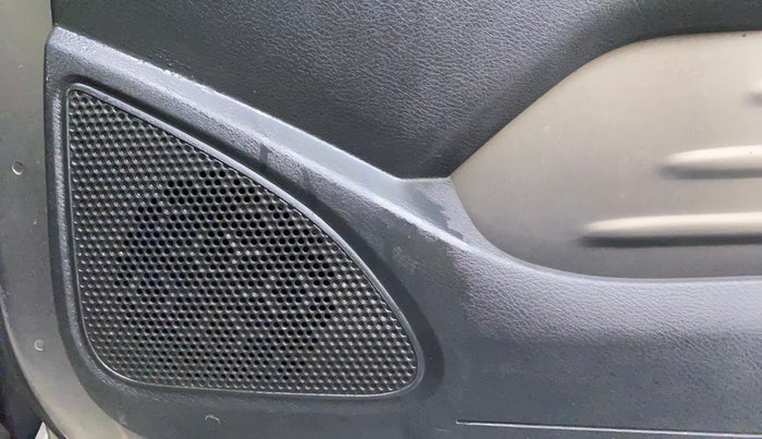 2018 Datsun Redi Go T (O), Petrol, Manual, 91,372 km, Speaker