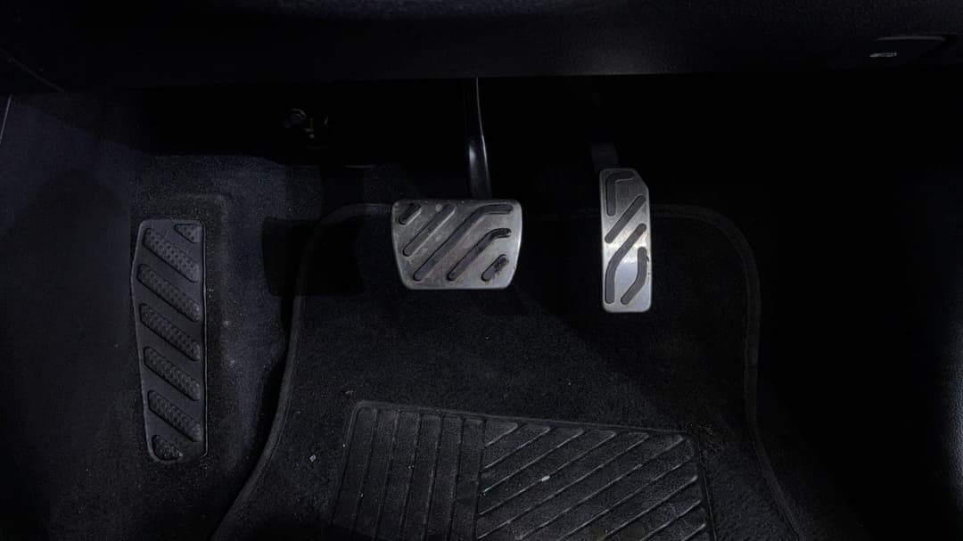 2021 MG HS Excite X, Automatic, 47005 km, Pedals and Footmat