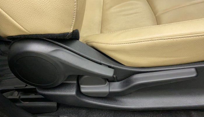 2020 Honda City 1.5L I-VTEC ZX CVT, Petrol, Automatic, 46,291 km, Driver Side Adjustment Panel