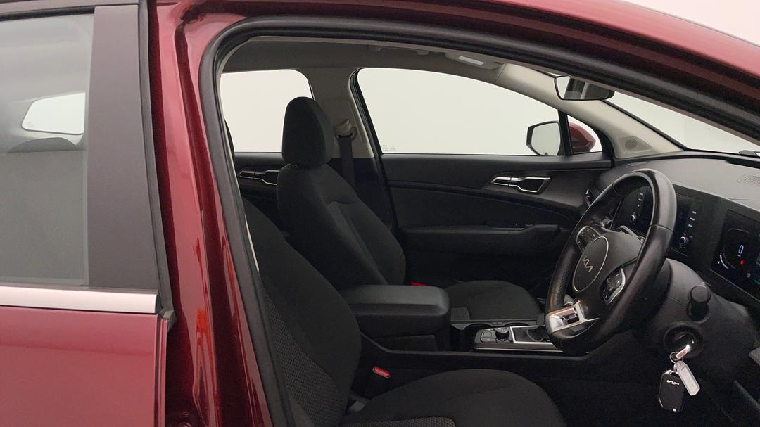2022 Kia Sportage S (awd), Automatic, 78124 km, Right Side Front Door Cabin View