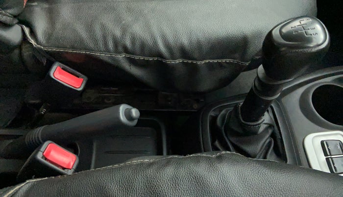 2018 Datsun Redi Go T (O), Petrol, Manual, 28,385 km, Gear Lever