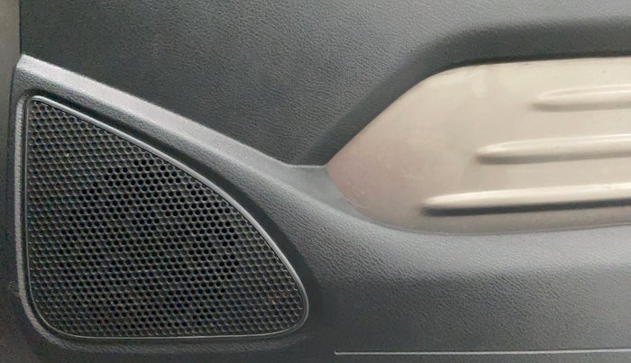 2018 Datsun Redi Go T (O), Petrol, Manual, 28,385 km, Speakers