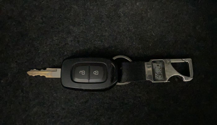 2018 Datsun Redi Go T (O), Petrol, Manual, 28,385 km, Key Close-up