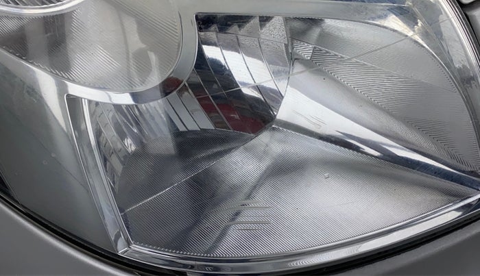 2016 Maruti Wagon R 1.0 VXI AMT, Petrol, Automatic, 21,787 km, Right headlight - Minor scratches