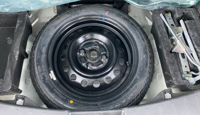 2016 Maruti Wagon R 1.0 VXI AMT, Petrol, Automatic, 21,787 km, Spare Tyre