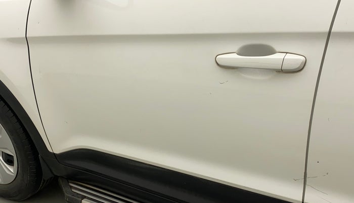 2015 Hyundai Creta S 1.6 PETROL, Petrol, Manual, 28,686 km, Front passenger door - Slightly dented