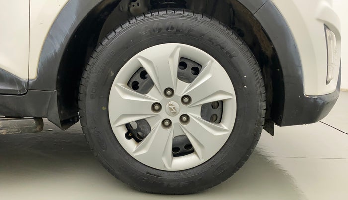 2015 Hyundai Creta S 1.6 PETROL, Petrol, Manual, 28,686 km, Right Front Wheel
