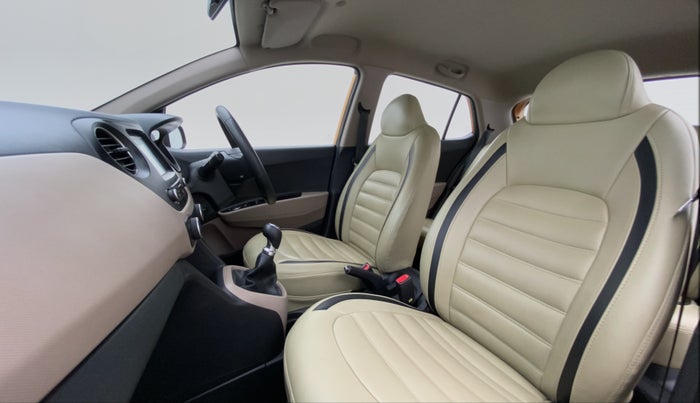 2017 Hyundai Grand i10 ASTA 1.2 VTVT, Petrol, Manual, 31,238 km, Right Side Front Door Cabin