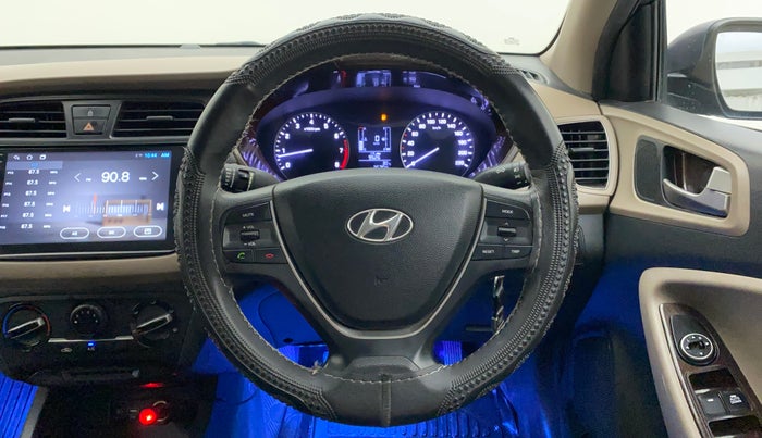 2015 Hyundai Elite i20 MAGNA 1.2, Petrol, Manual, 35,871 km, Steering Wheel Close Up