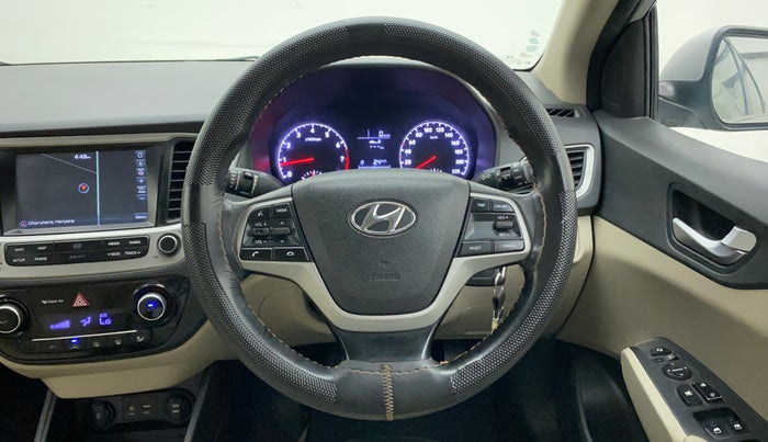 2017 Hyundai Verna 1.6 VTVT SX, Petrol, Manual, 89,581 km, Steering Wheel Close Up