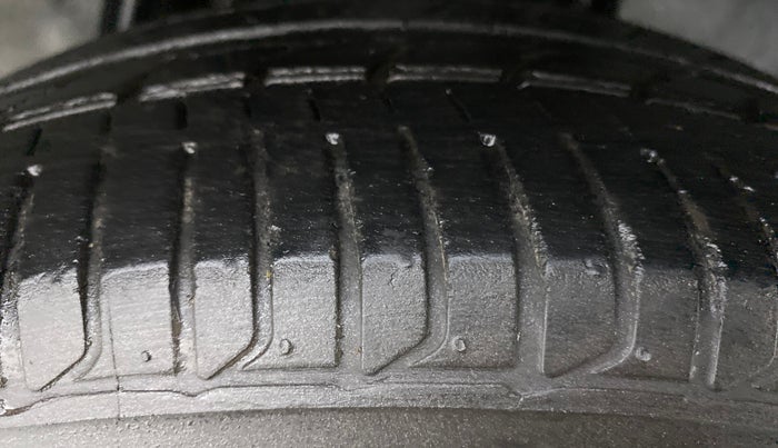 2019 Honda City SV MT DIESEL, Diesel, Manual, 55,675 km, Left Rear Tyre Tread
