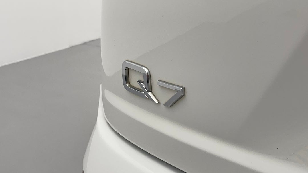 2018 Audi Q7 3.0 Tdi Quattro, Automatic, 101276 km, Badge (Boot Left Side)