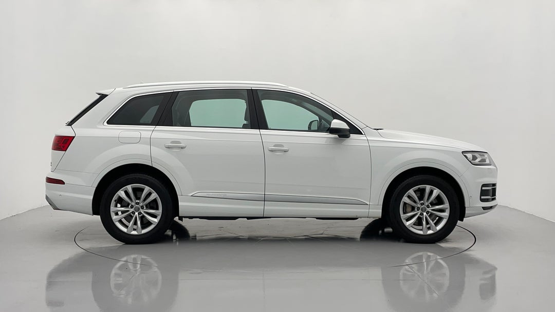 2018 Audi Q7 3.0 Tdi Quattro, Automatic, 101276 km, Right Side View