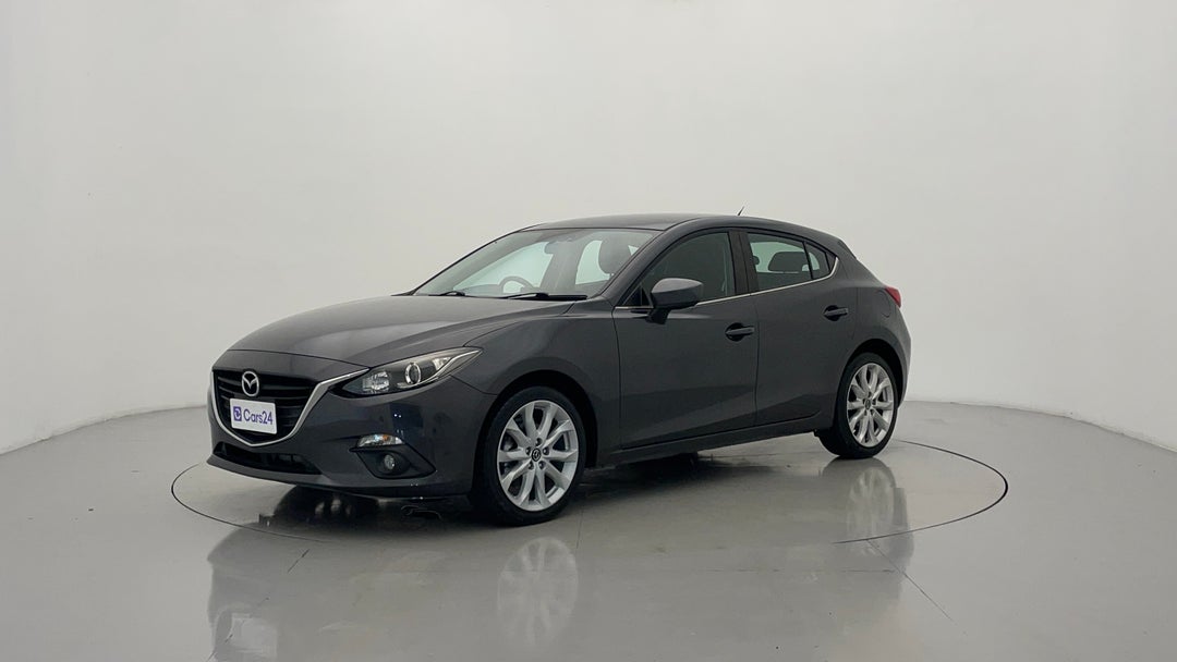 Left Front Diagonal (45- Degree) View