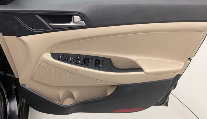 2019 Hyundai Tucson 2WD MT DIESEL, Diesel, Manual, 34,116 km, Driver Side Door Panels Control