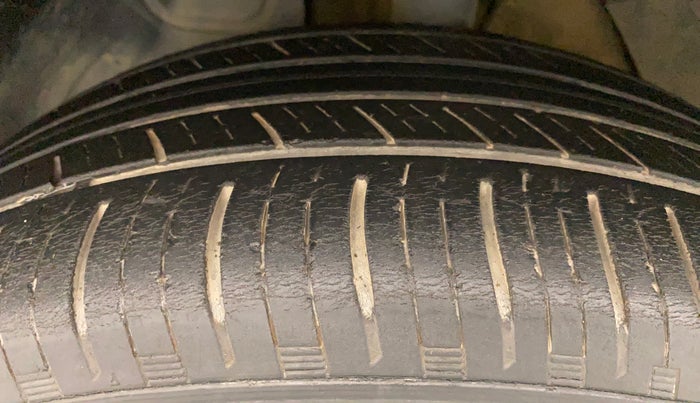 2019 Hyundai Tucson 2WD MT DIESEL, Diesel, Manual, 34,116 km, Left Front Tyre Tread