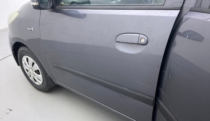 2011 Hyundai i10 MAGNA 1.2 KAPPA2, Petrol, Manual, 51,344 km, Front passenger door - Minor scratches