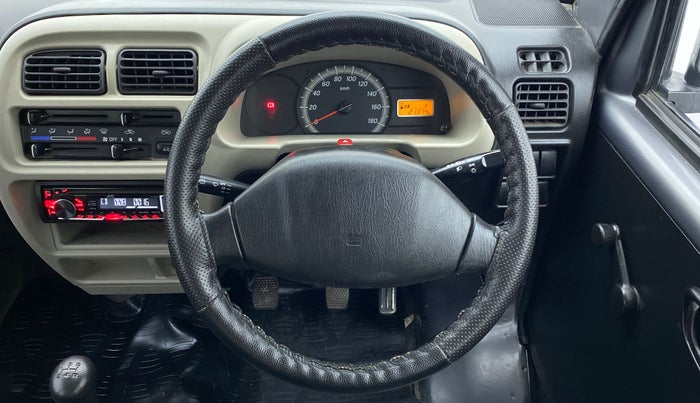 2017 Maruti Eeco 5 STR WITH AC PLUSHTR, Petrol, Manual, 21,548 km, Steering Wheel Close Up