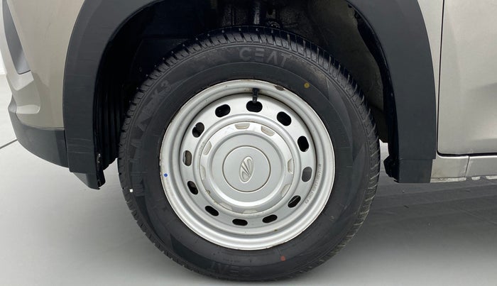2018 Mahindra KUV 100 NXT K2 P 6 STR, Petrol, Manual, 54,575 km, Left Front Wheel