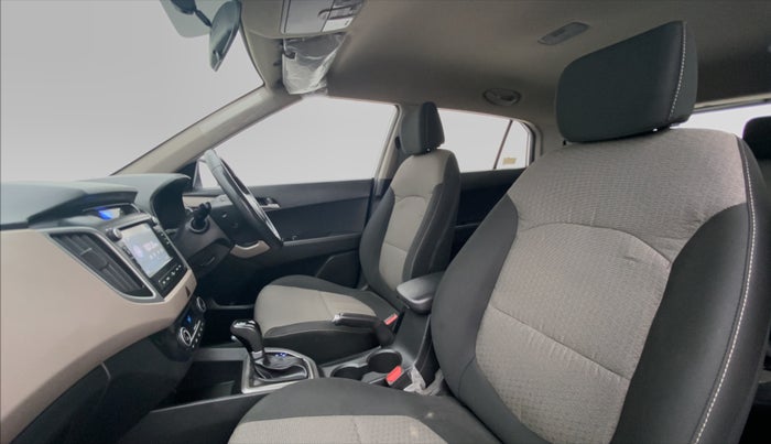 2018 Hyundai Creta 1.6 SX PLUS AUTO, Petrol, Automatic, 40,173 km, Right Side Front Door Cabin View