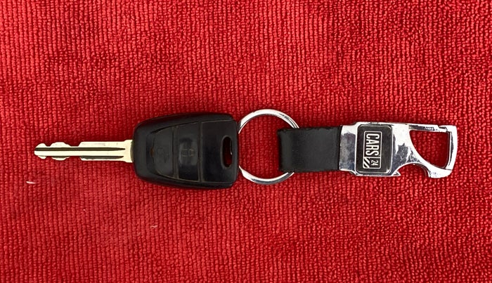 2016 Hyundai Eon MAGNA + 1.0 LITRE KAPPA, Petrol, Manual, 54,615 km, Key Close Up