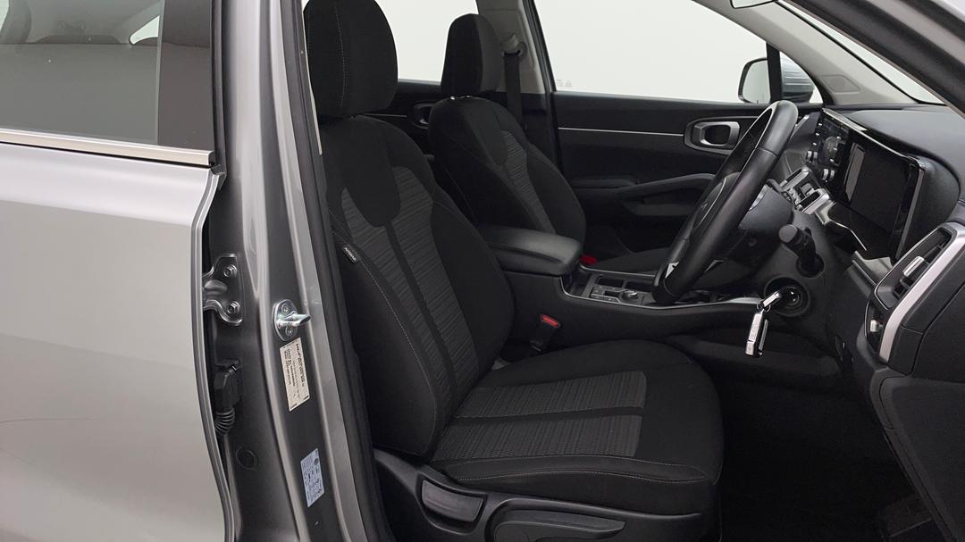 2022 Kia Sorento S 7 Seat, Automatic, 65328 km, Right Side Front Door Cabin View