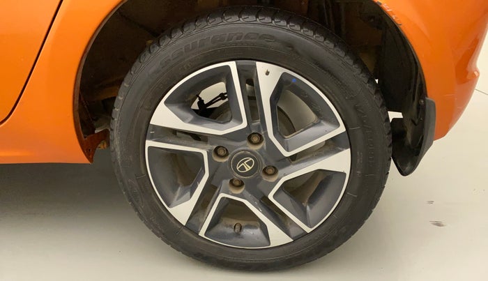 2018 Tata Tiago XZ PLUS PETROL, CNG, Manual, 36,007 km, Left Rear Wheel