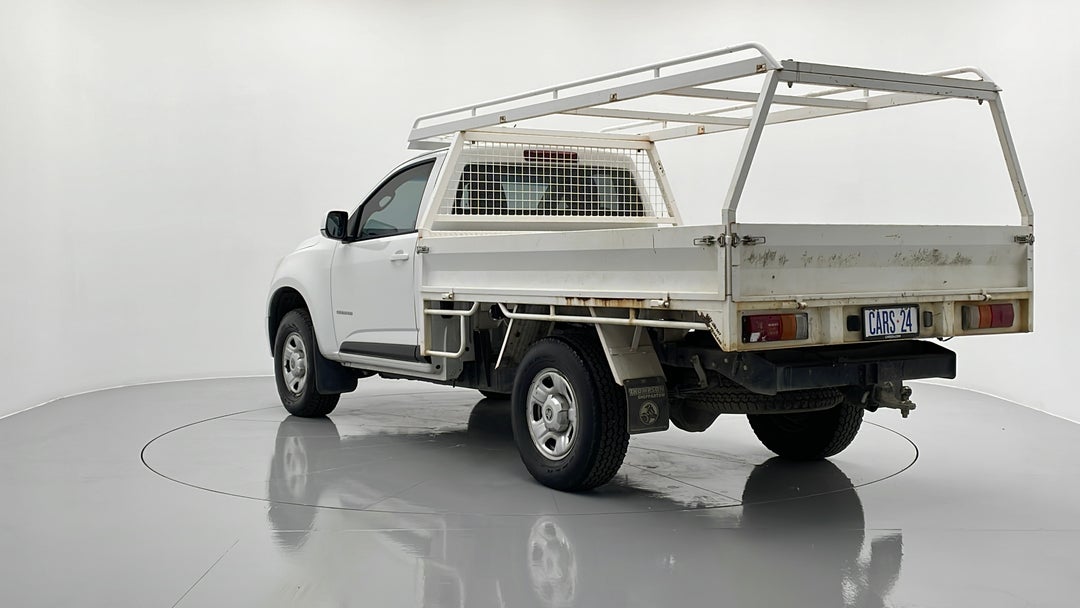 Left Back Diagonal (45- Degree) View