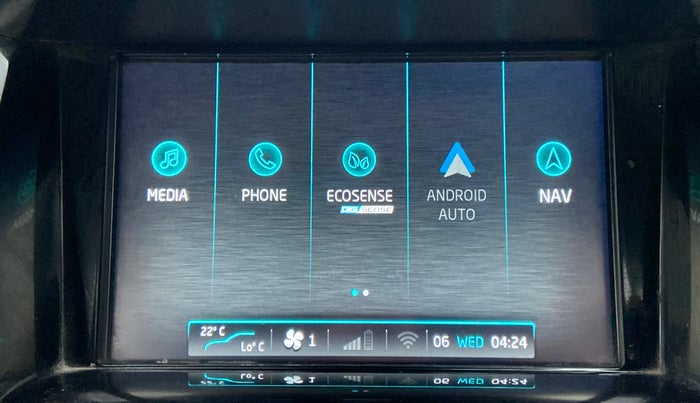 2018 Mahindra XUV500 W7, Diesel, Manual, 90,493 km, Apple CarPlay and Android Auto