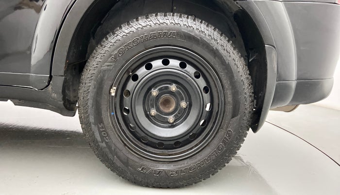 2018 Mahindra XUV500 W7, Diesel, Manual, 90,493 km, Left Rear Wheel
