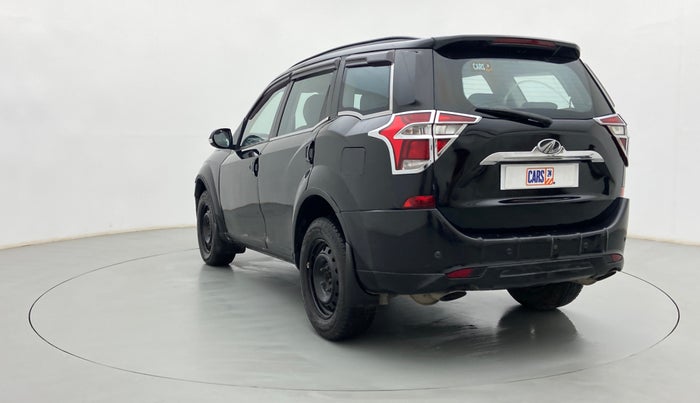 2018 Mahindra XUV500 W7, Diesel, Manual, 90,493 km, Left Back Diagonal