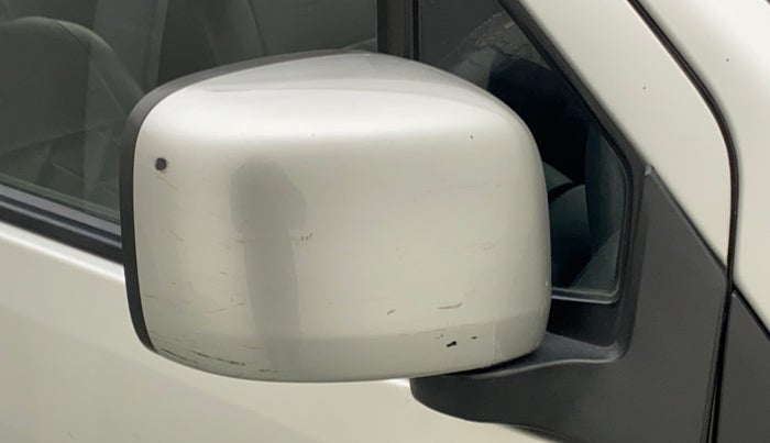 2010 Maruti Wagon R 1.0 VXI, Petrol, Manual, 84,625 km, Right rear-view mirror - Minor scratches