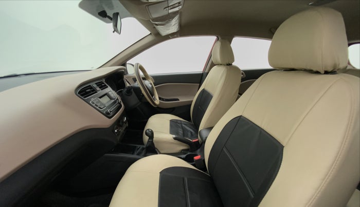 2019 Hyundai Elite i20 1.2 MAGNA PLUS VTVT, Petrol, Manual, 21,916 km, Right Side Front Door Cabin