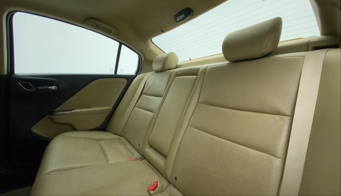 2017 Honda City 1.5L I-VTEC ZX CVT, Petrol, Automatic, 60,200 km, Right Side Rear Door Cabin