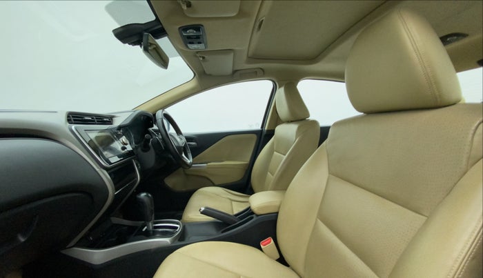 2017 Honda City 1.5L I-VTEC ZX CVT, Petrol, Automatic, 60,200 km, Right Side Front Door Cabin