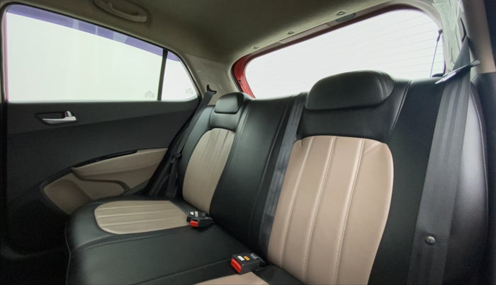 2018 Hyundai Grand i10 SPORTZ 1.2 KAPPA VTVT, Petrol, Manual, 13,696 km, Right Side Rear Door Cabin