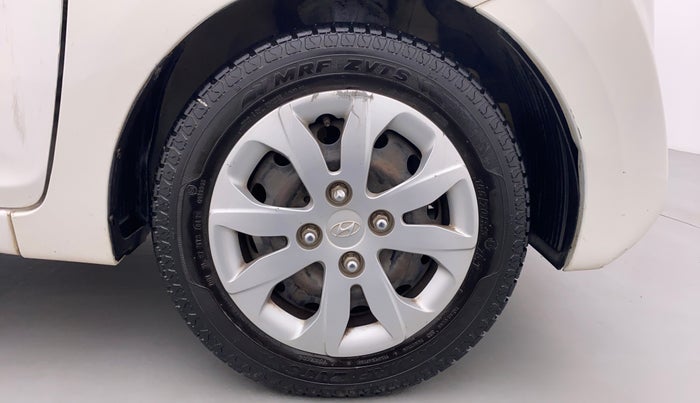 2014 Hyundai Eon MAGNA PLUS, Petrol, Manual, 61,358 km, Right Front Wheel